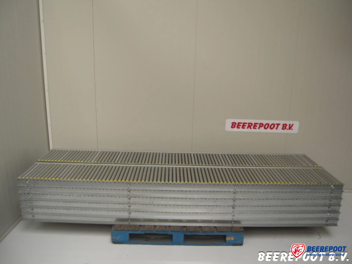 Rollenbaan nieuw n-a 350mm breed (SP710)